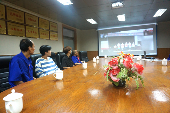 新华钼业召开2022年度员工子女助学金发放座谈会(图2)